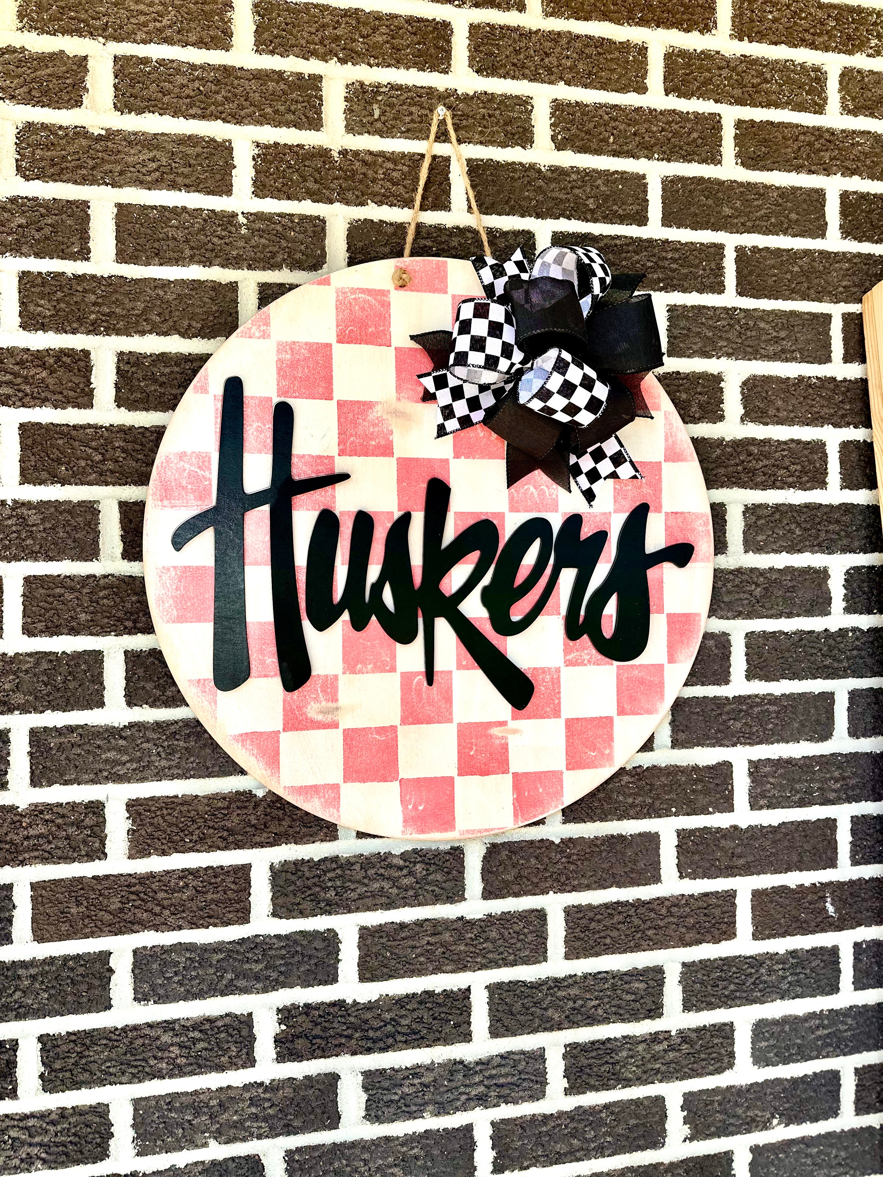 Checkered | Team | Customize