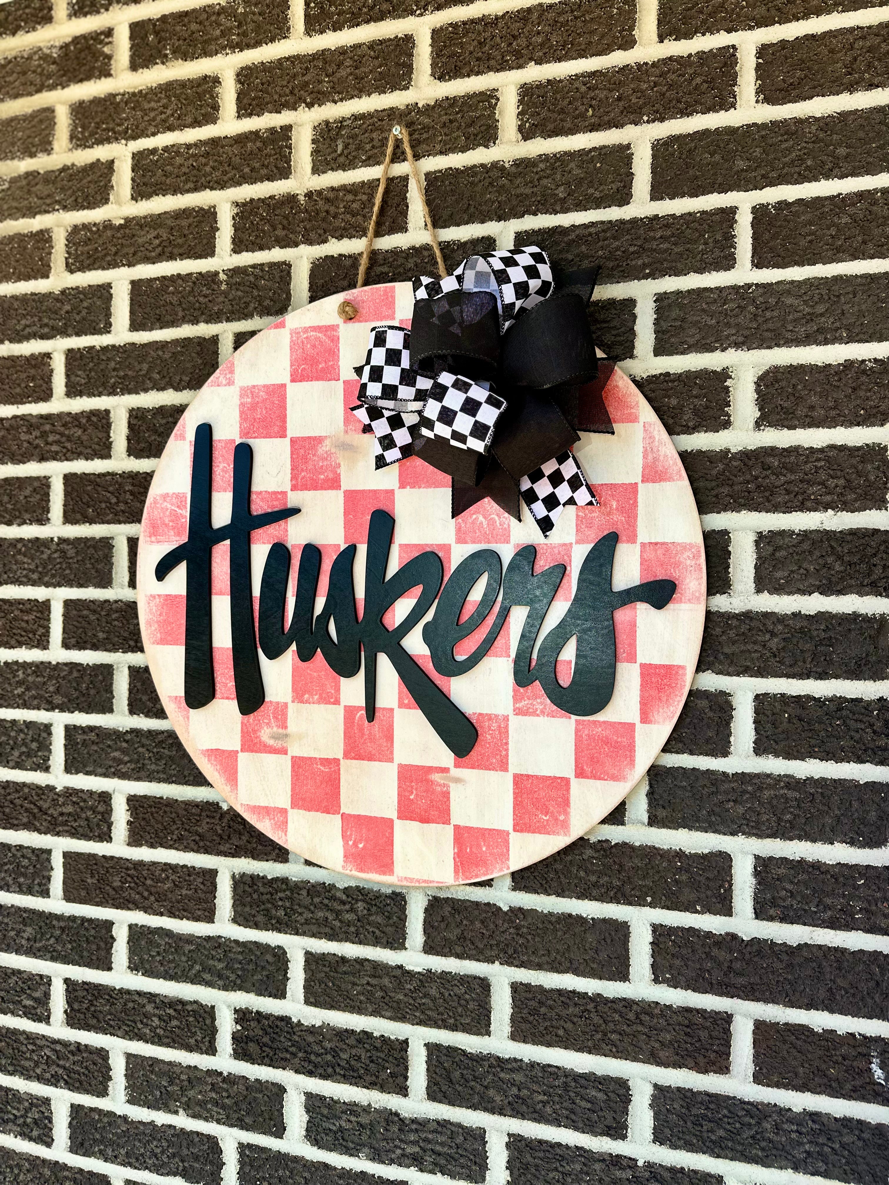 Checkered | Team | Customize