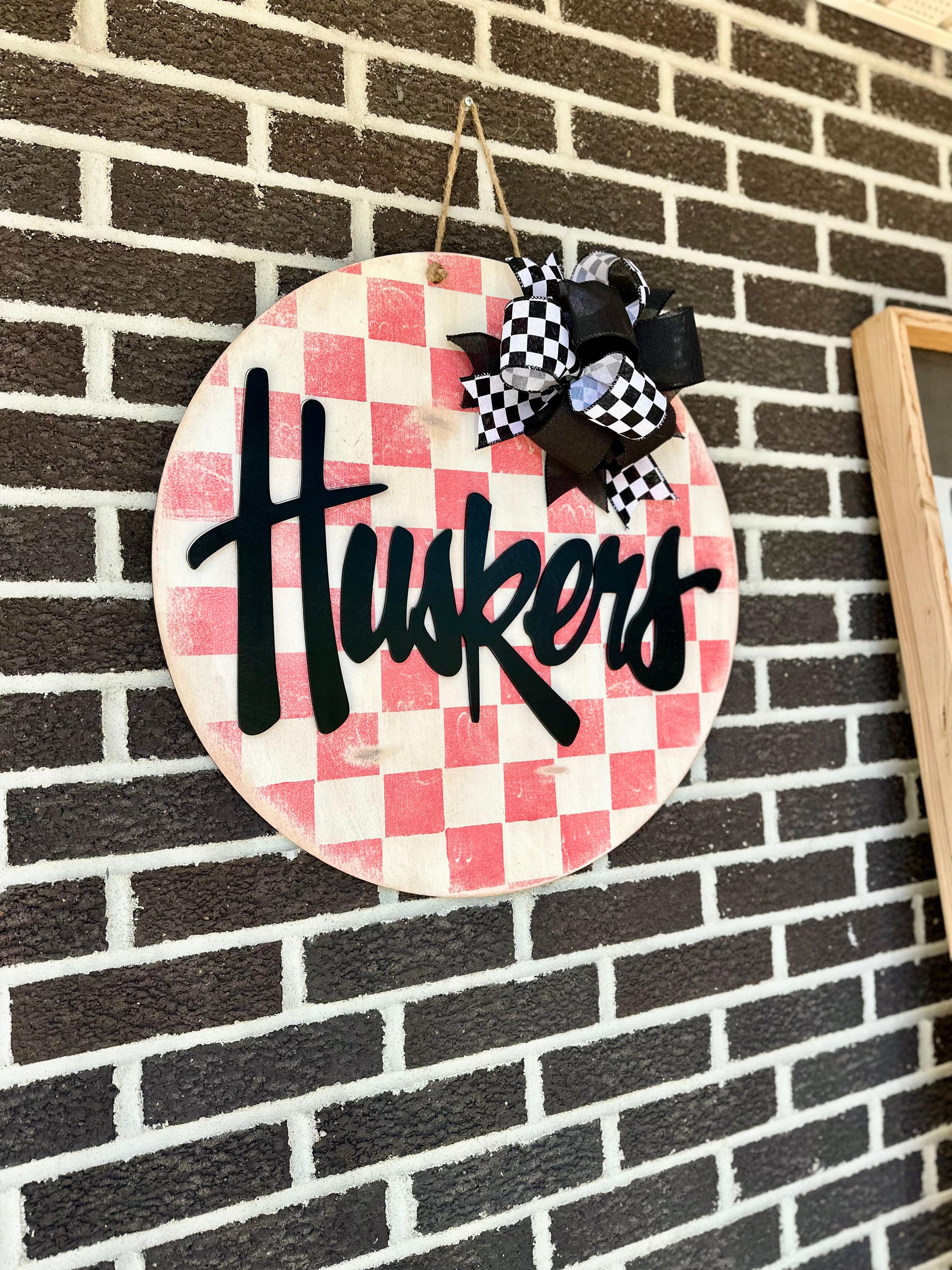 Checkered | Team | Customize