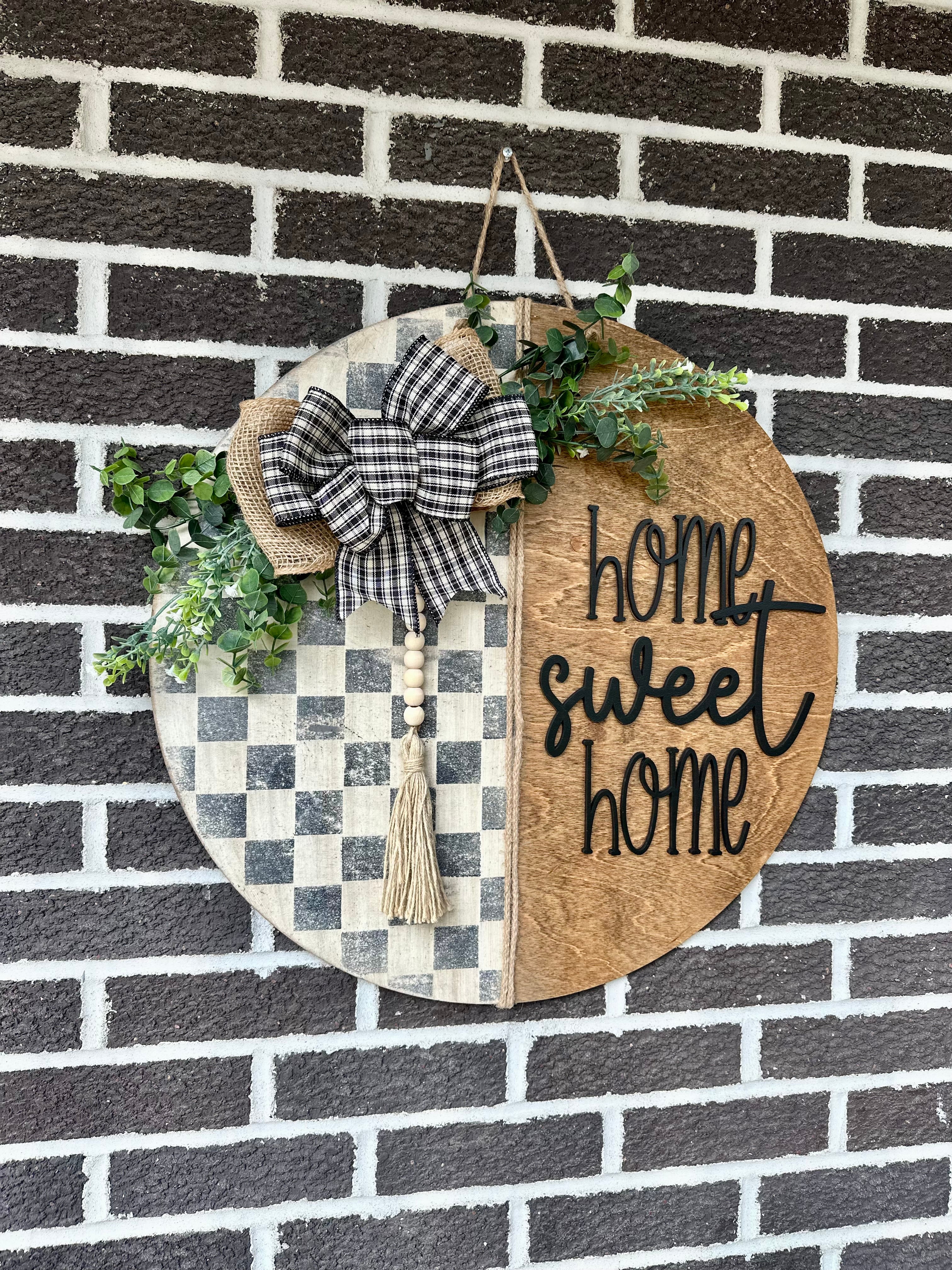 Home Sweet home Door Hanger | Checkered | Rustic