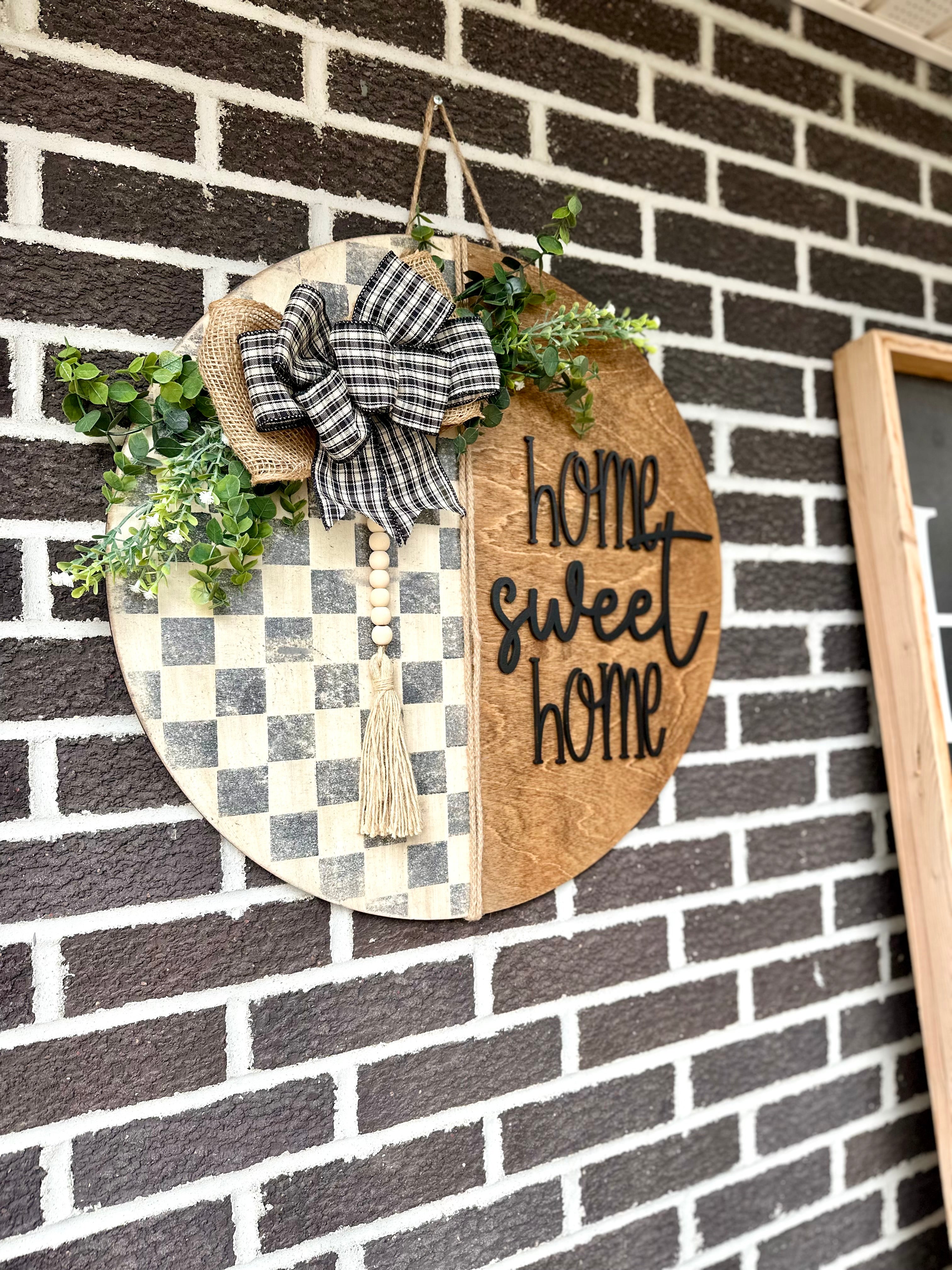 Home Sweet home Door Hanger | Checkered | Rustic