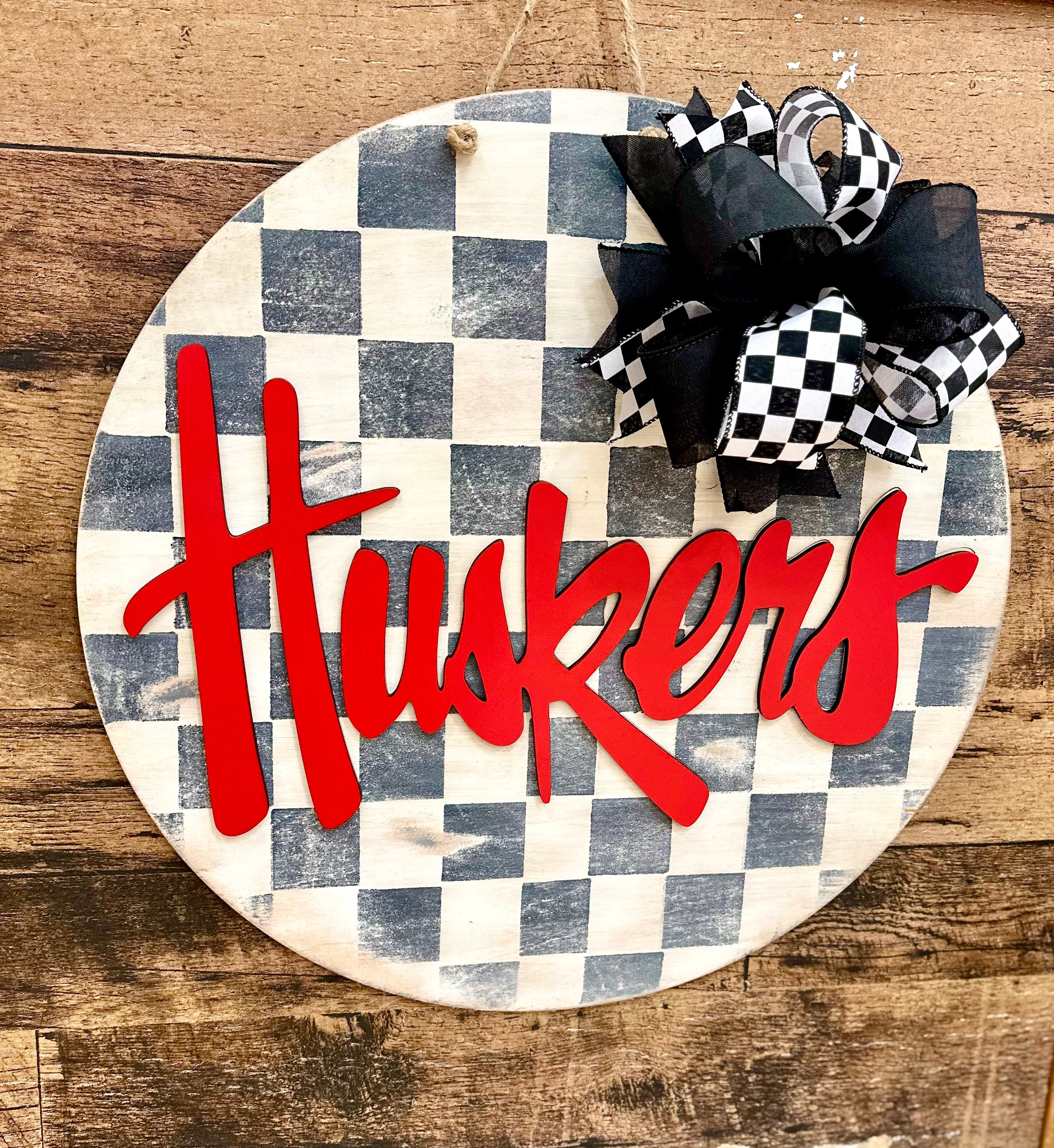 Checkered | Team | Customize