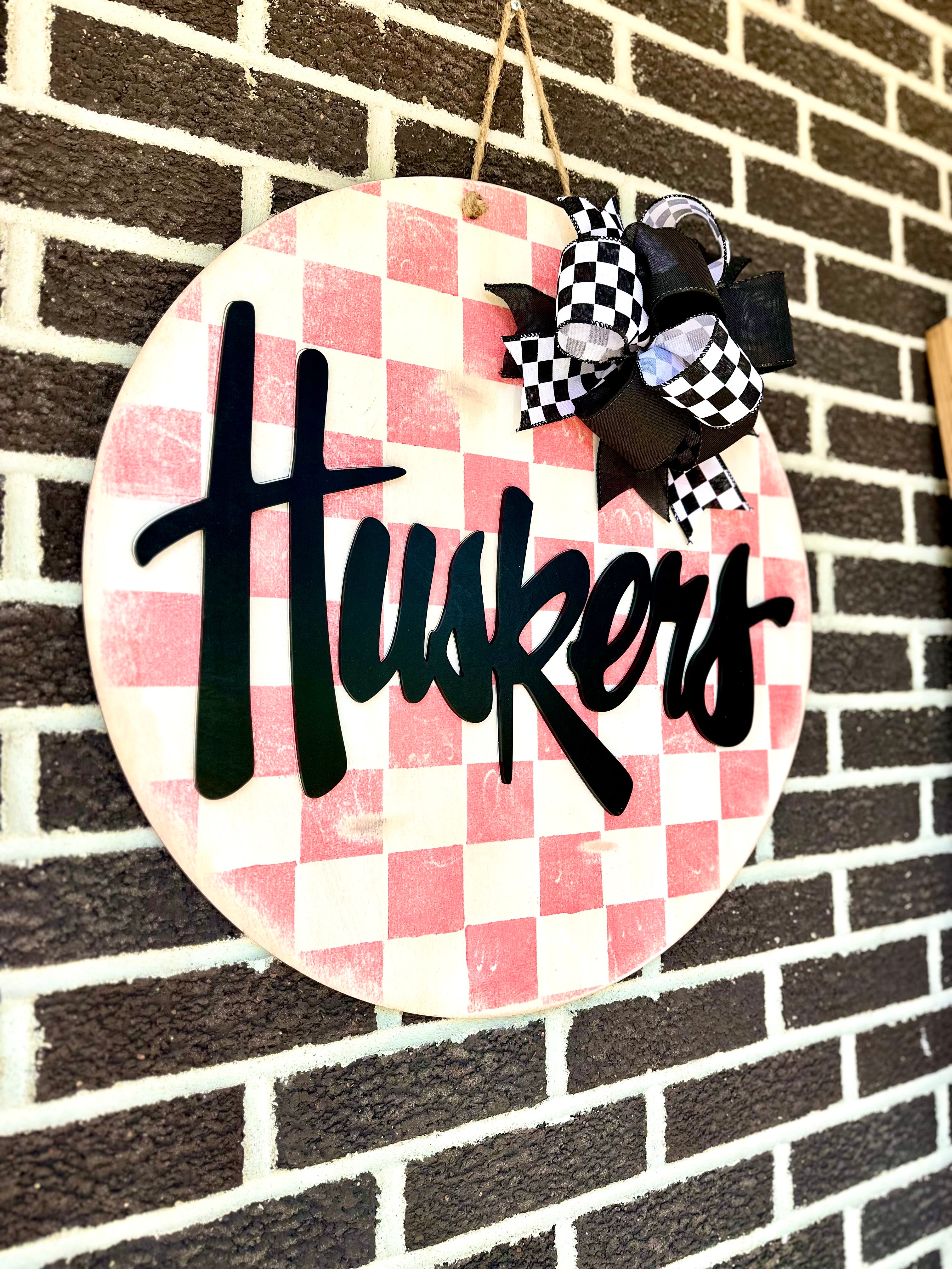 Checkered | Team | Customize