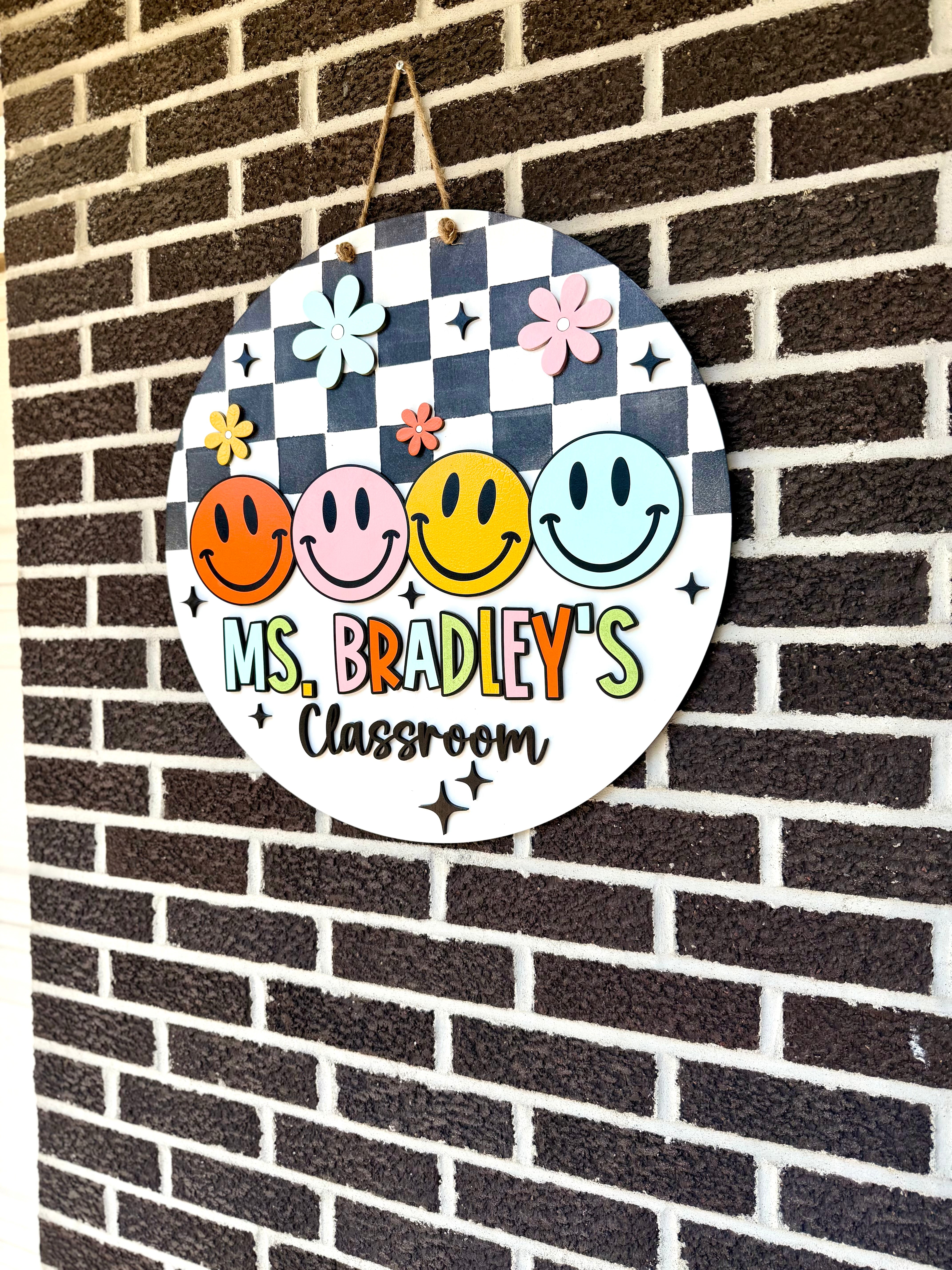 Checkered Print | Retro | Classroom | Teacher | Personalized | Door Hanger