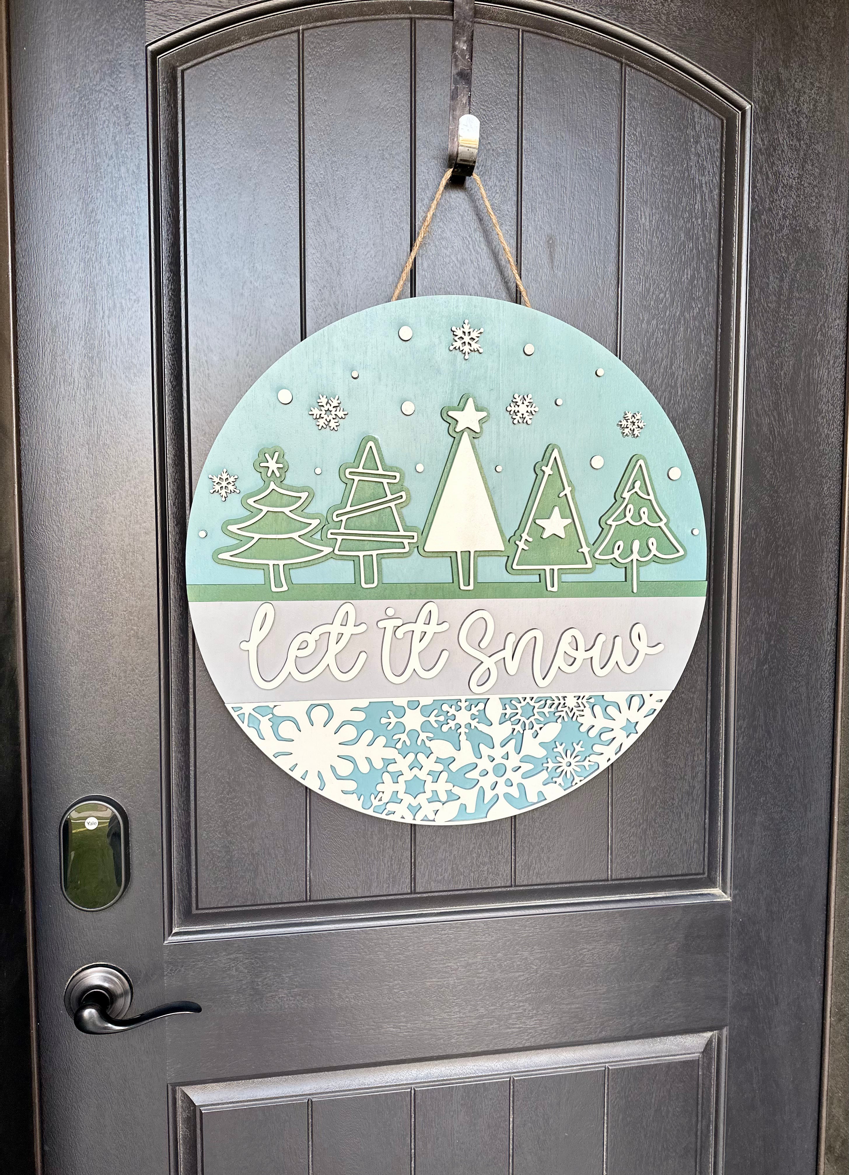 Let It Snow Door Hanger